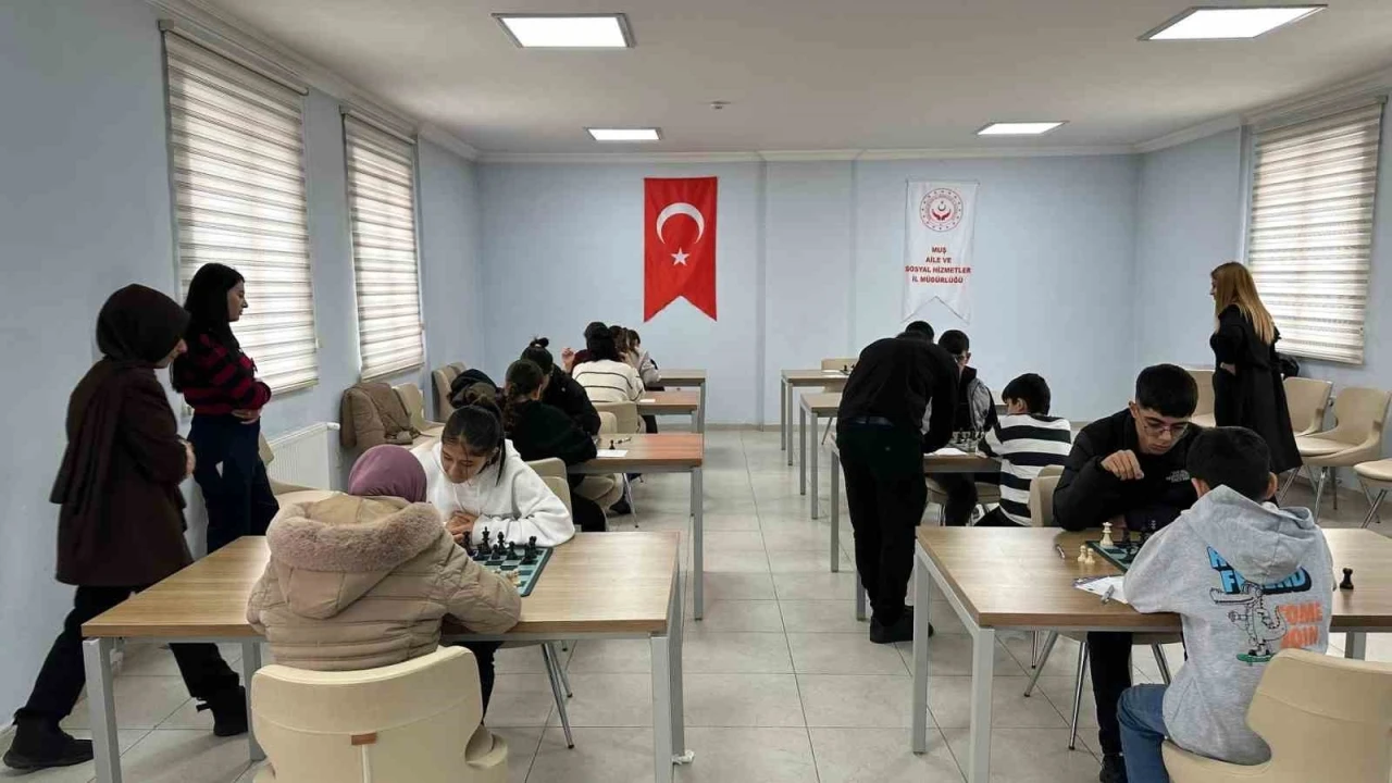 Muş’ta koruma altındaki çocuklar için satranç turnuvası düzenlendi
