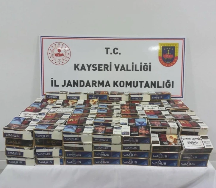 Nakliye aracında 40 bin adet kaçak sigara bulundu
