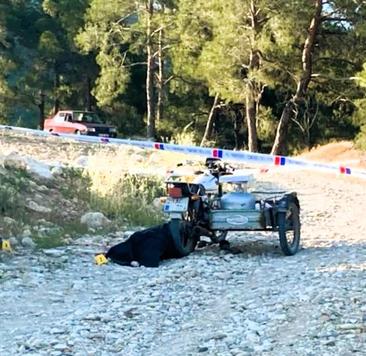 Oğlunun kurduğu pusuda eşini kaybeden babayı sıkışan kartuş kurtarmış
