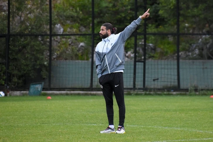 Olcay Şahan: "Beşiktaş ve Trabzon’daki gibi burada da kolej havası var"
