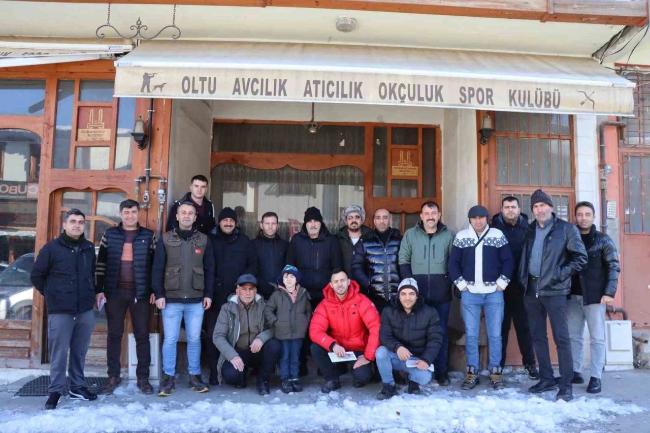 Oltu’da 17 avcı sınava girdi
