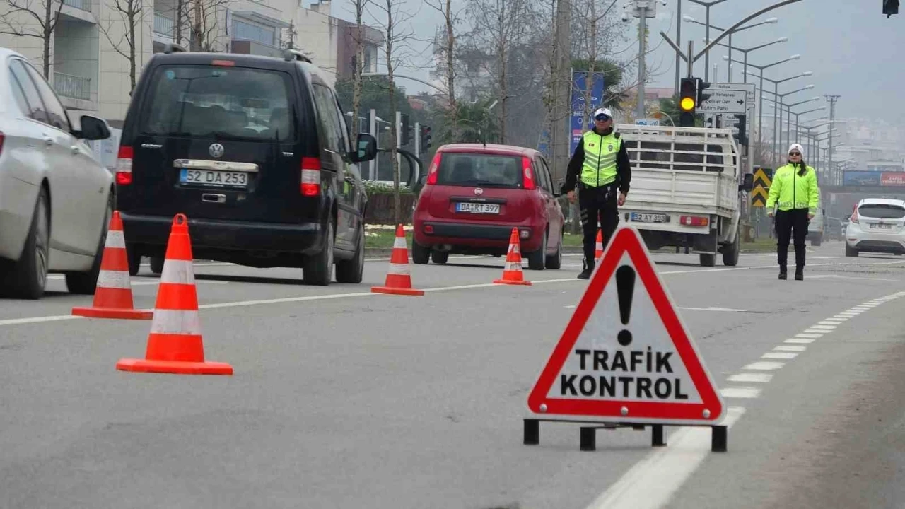 Ordu’da bir haftada yaklaşık 13 bin araç ve sürücüsü denetlendi
