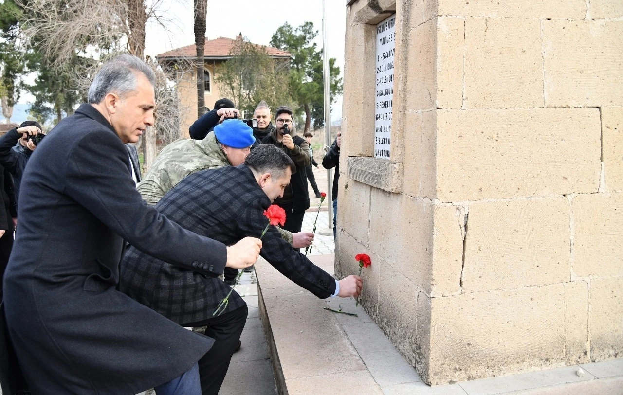 Osmaniye’nin kurtuluş şehitleri Mamure Tren İstasyonu’nda dualarla anıldı
