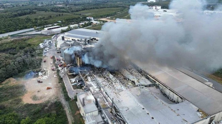 Patlamanın yaşandığı fabrika havadan görüntülendi
