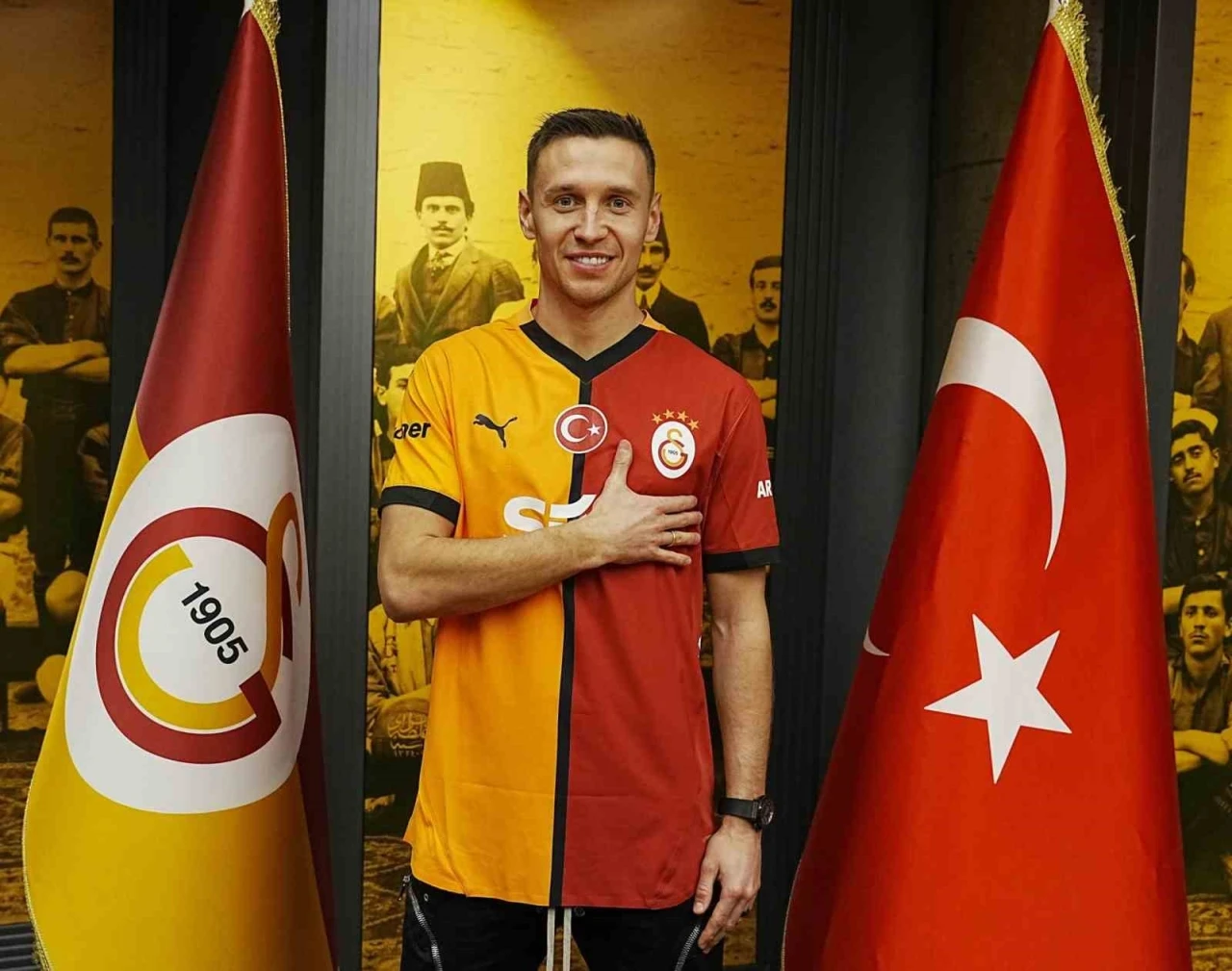 Przemyslaw Frankowski, Galatasaray’ın 3. Polonyalı futbolcusu oldu
