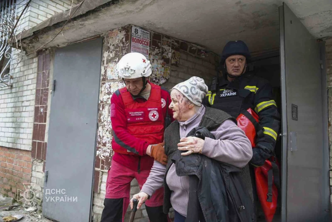 Rusya’nın Ukrayna’ya düzenlediği füze saldırısında yaralı sayısı 74’e yükseldi
