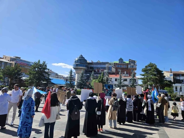 Sağlıkçıların "sessiz yürüyüş"ünde 32. hafta
