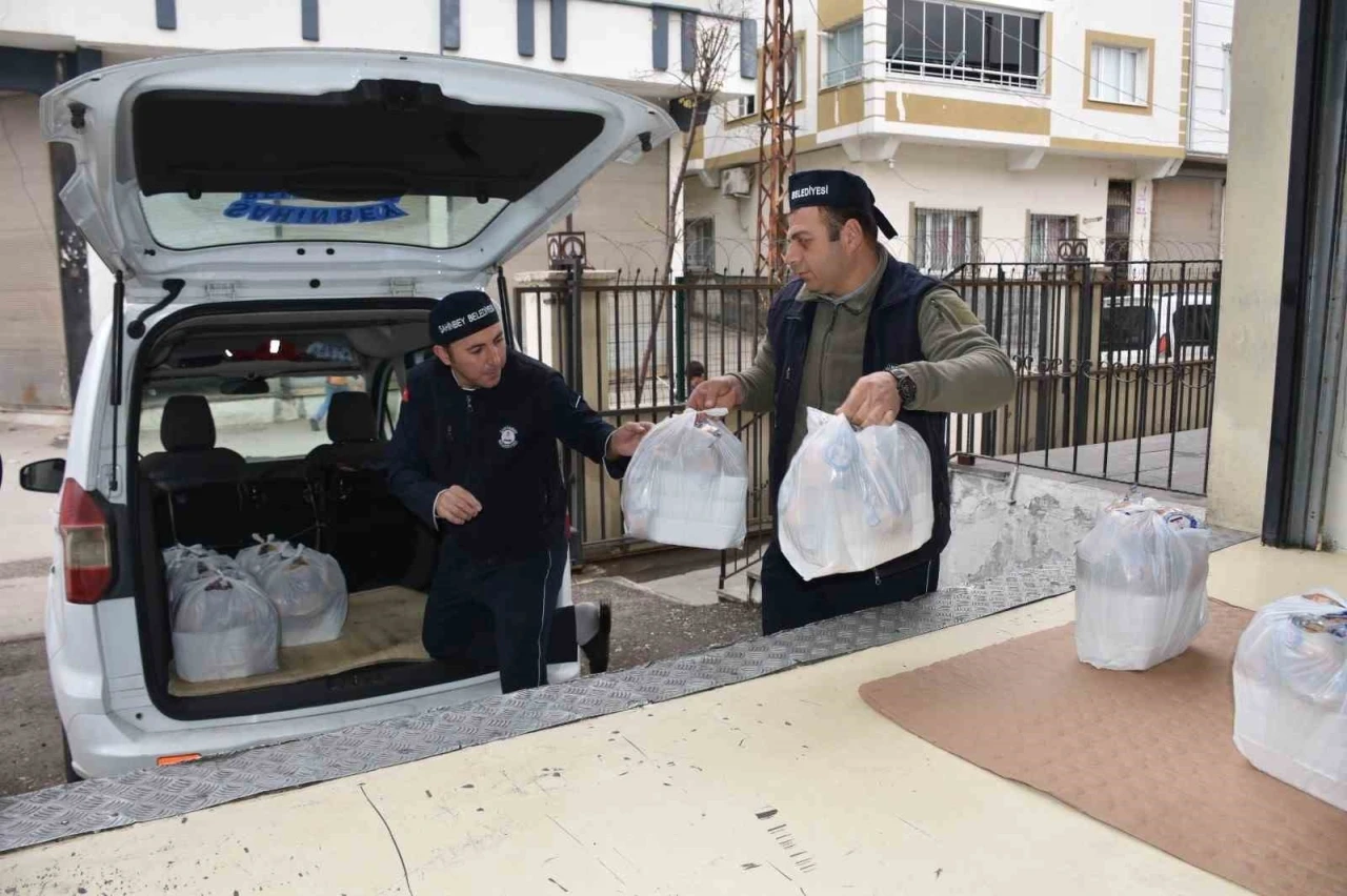 Şahinbey Belediyesi’nden 100 bin kişiye yemek hizmeti
