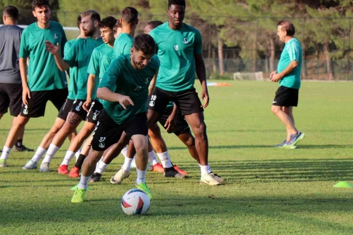 Sakaryaspor, Amedspor mesaisinde
