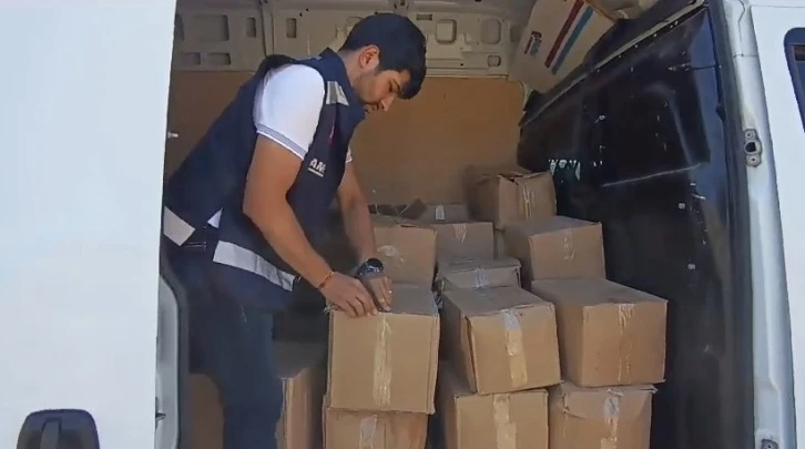 Samsun’da bin 600 litre sahte içki üretilebilecek etil alkol ele geçirildi
