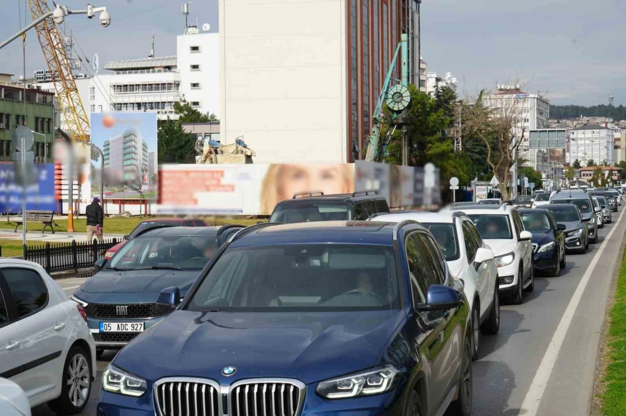 Samsun’da trafiğe kayıtlı motorlu taşıt sayısı yarım milyona yaklaştı
