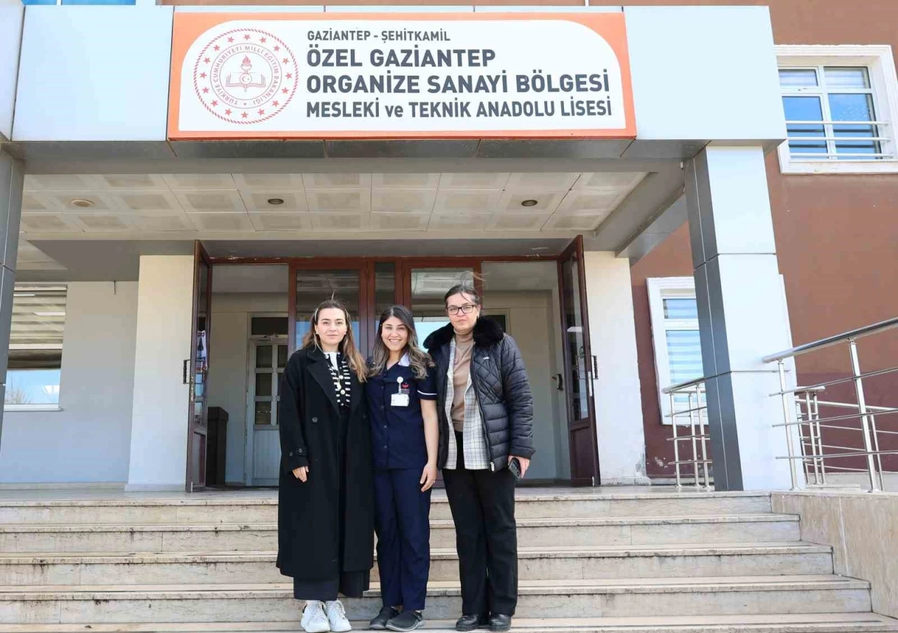 SANKO Üniversitesi Hastanesi tarafından Gaziantep OSB Koleji öğrencilerine ilk yardımın önemi anlatıldı
