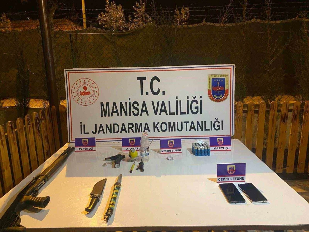 Sarıgöl Jandarması uyuşturucuya geçit vermedi
