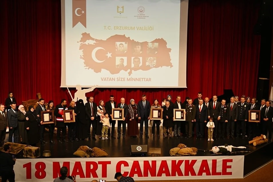 Şehit yakınları ve Gazilere "Devlet Övünç Madalyaları" verildi
