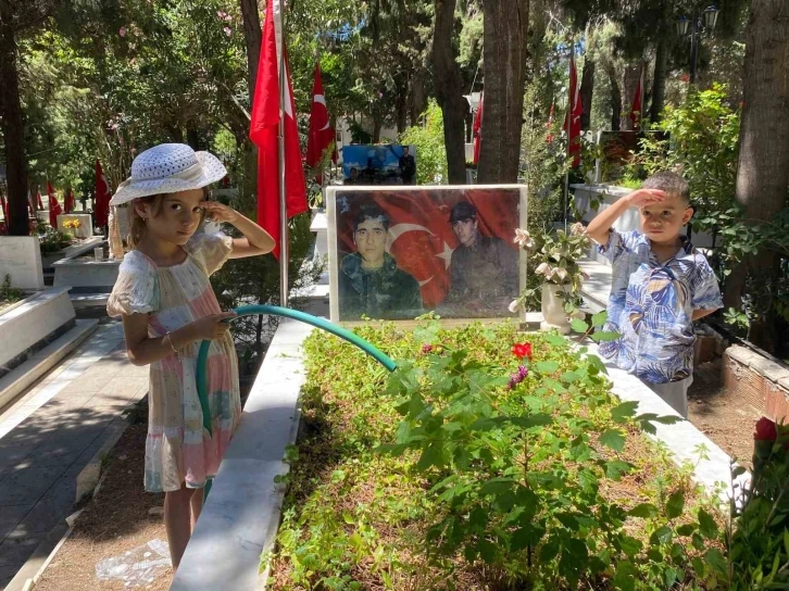 Şehit yakınlarının buruk bayram arefesi
