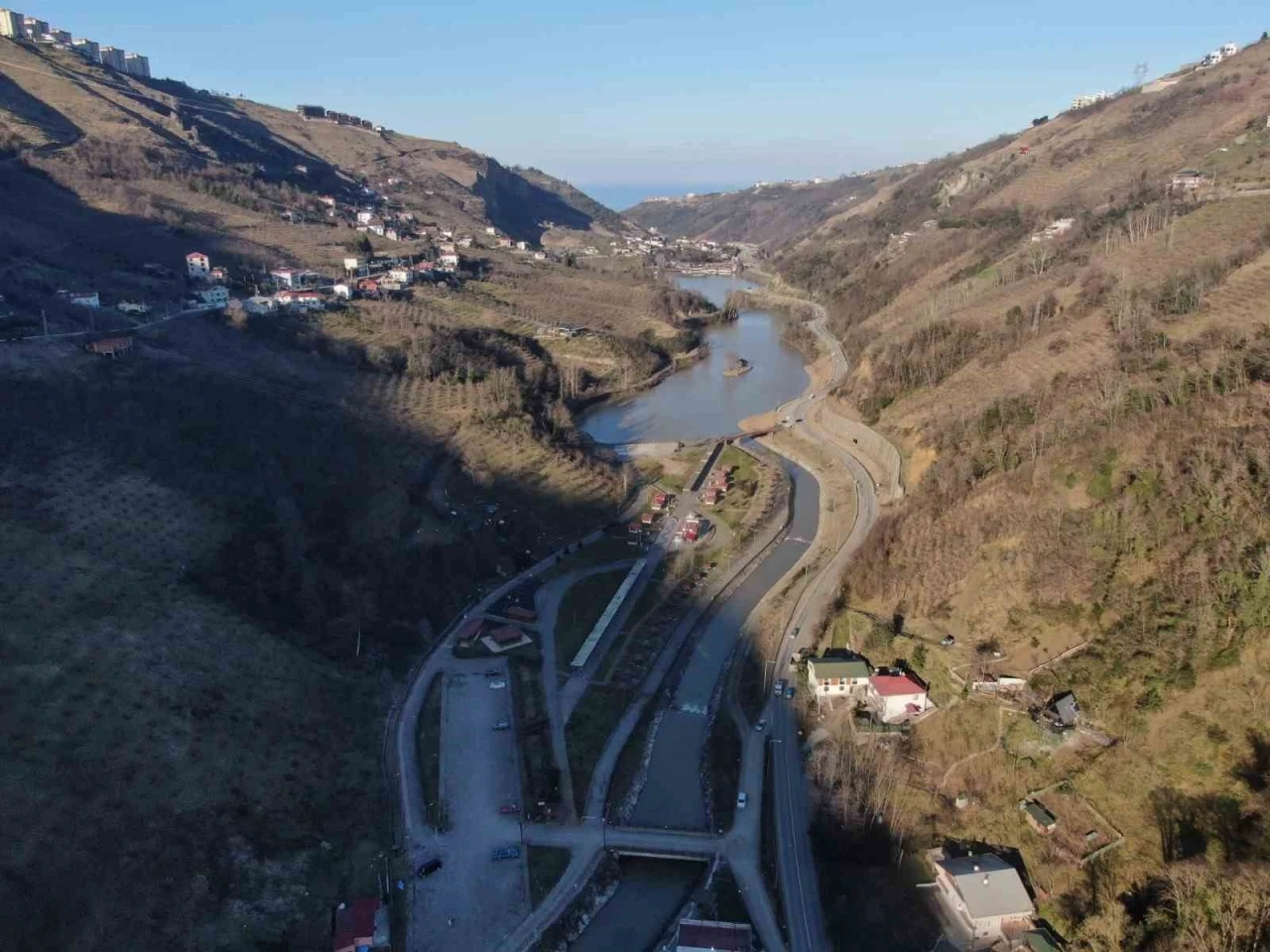 Sera Gölü’nde balçık temizleme çalışmaları tamamlandı, suyunun berraklaşması için beklemeye geçildi
