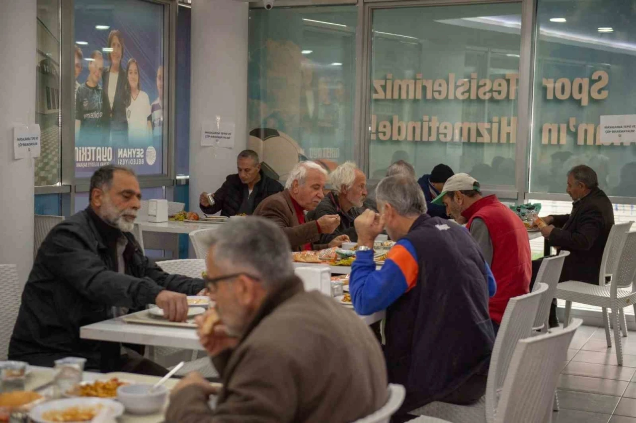 Seyhan Belediyesi kent lokantalarının sayısını artırıyor
