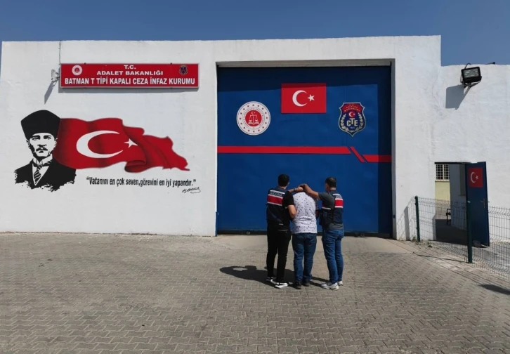 Siirt’te hakkında kesinleşmiş hapis cezası bulunan şahıs yakalandı
