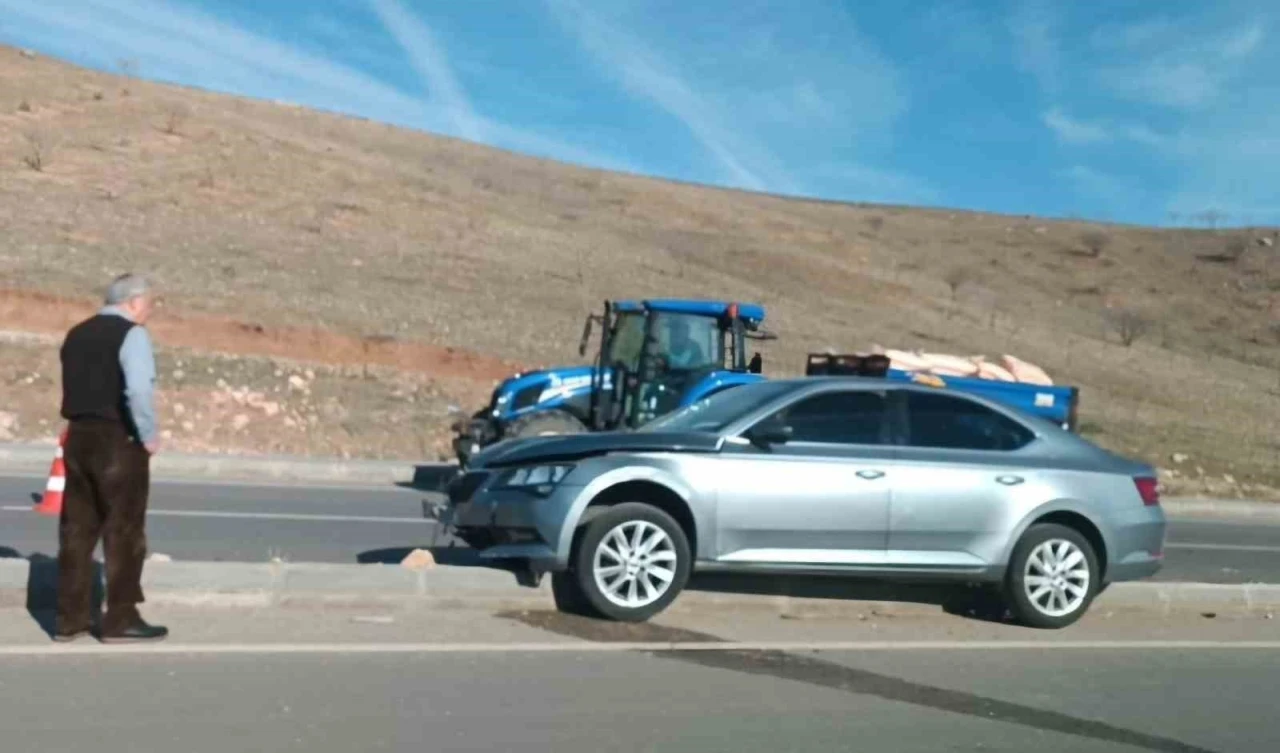 Siirt’te maddi hasarlı kaza
