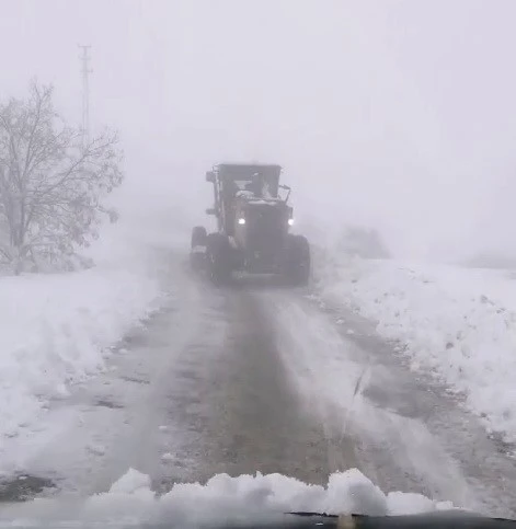 Sincik’te 20 köye ulaşım sağlanamıyor
