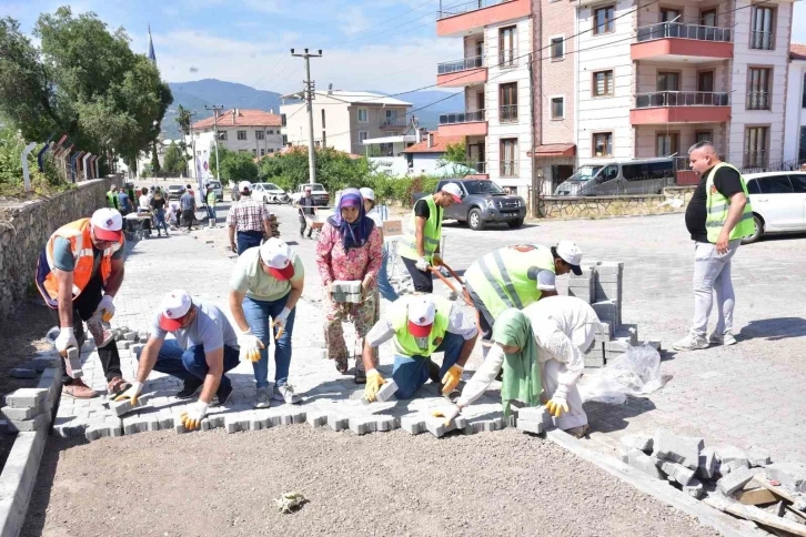 Sındırgı’da imece kültürü canlanıyor
