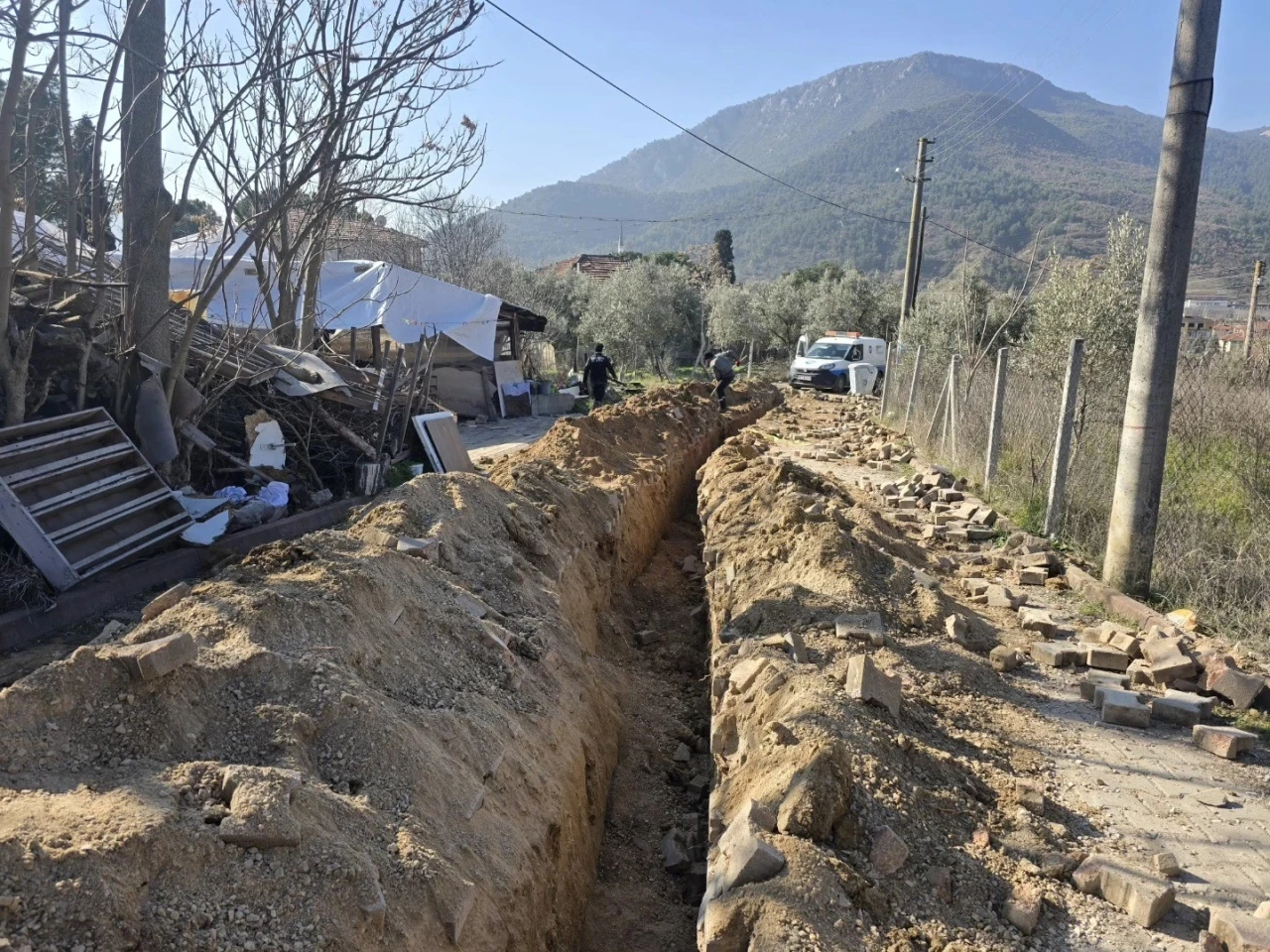 Su hattı arızası hızla giderildi
