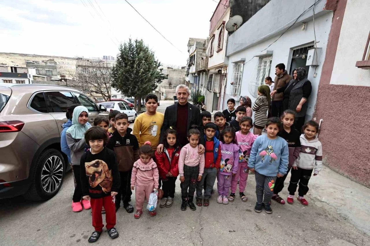 Tahmazoğlu’ndan çat kapı ziyaret
