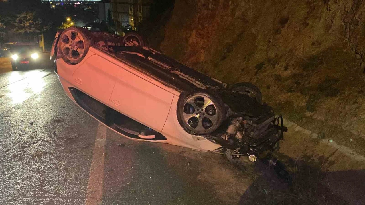 Takla atan otomobilden burnu bile kanamadan çıktı
