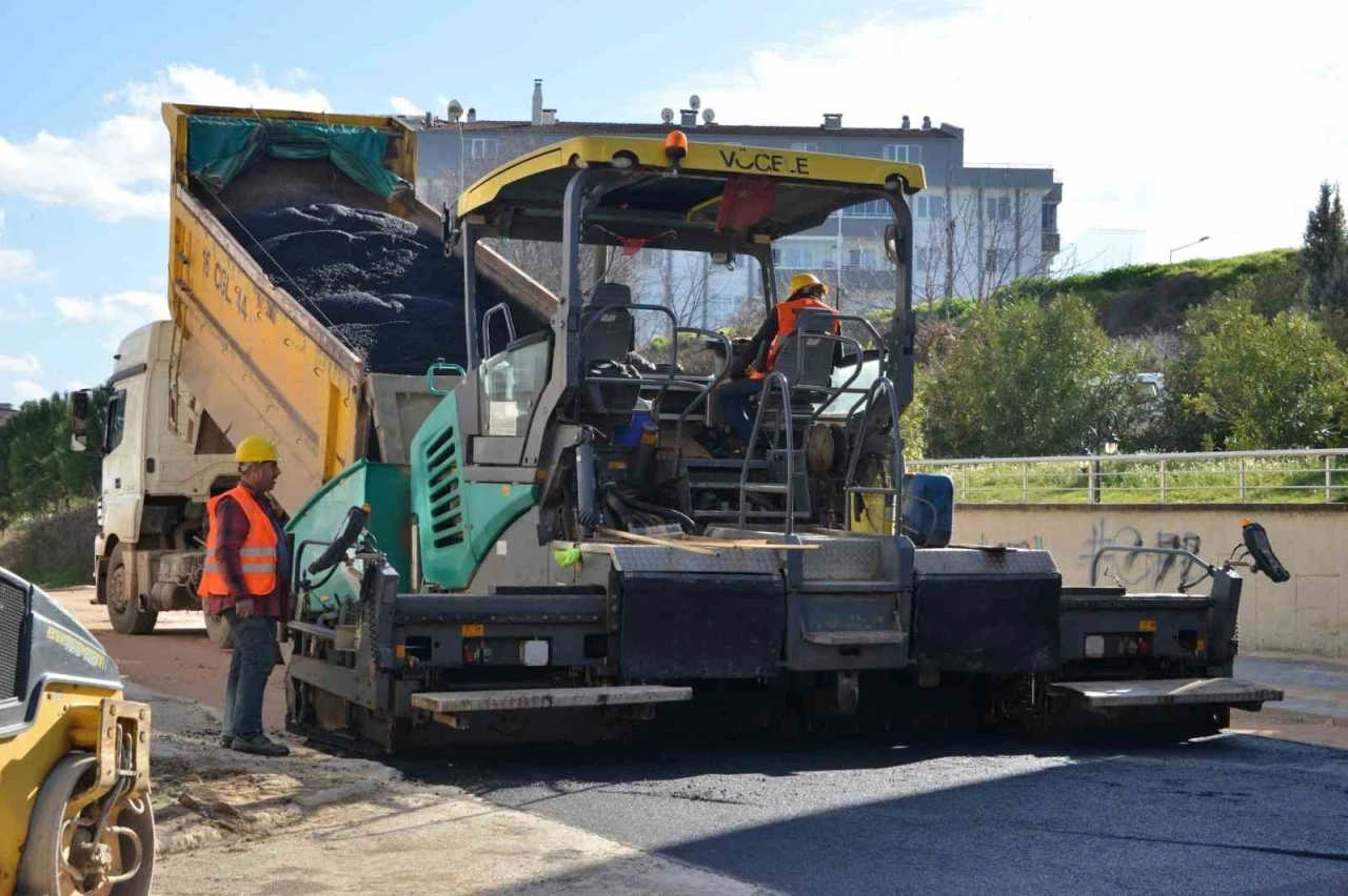 Tarihi projede asfalt çalışmaları hız kazandı
