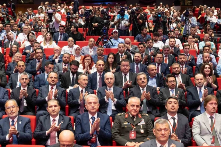 TBMM Başkanı Kurtulmuş: "Demokrasi olmazsa siyasi iradenin gerçekleşmesi mümkün olmaz"
