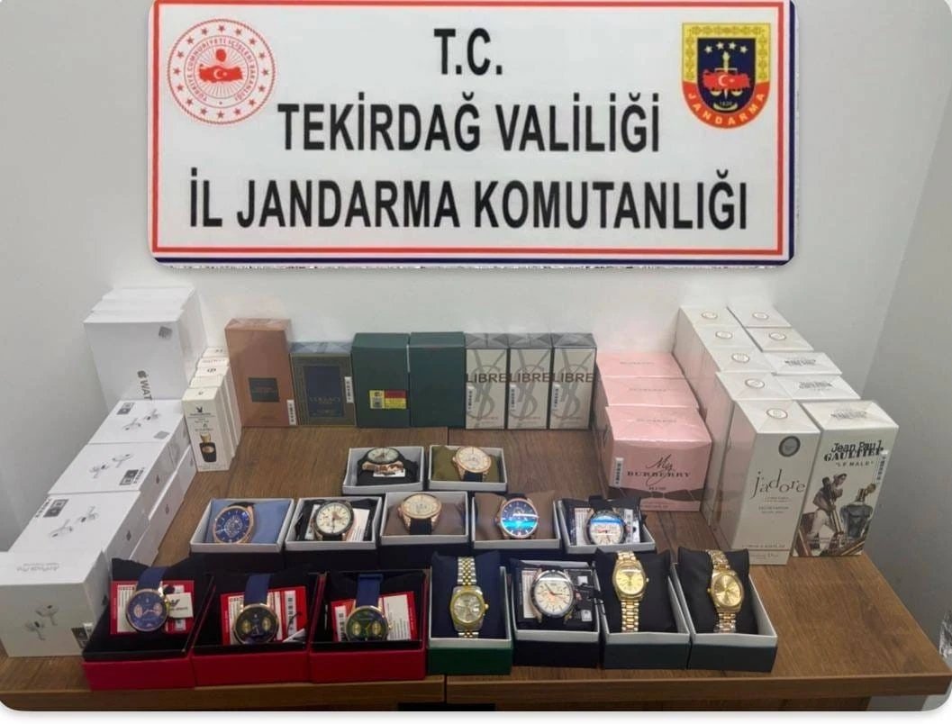 Tekirdağ’da iki farklı operasyonda av tüfeği ve faturasız ürünler ele geçirildi
