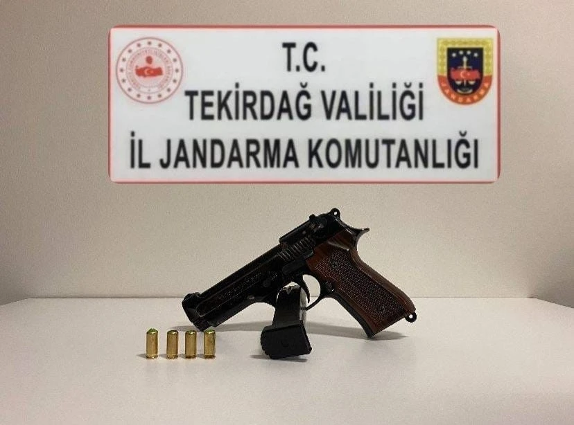 Tekirdağ’da jandarmadan silah operasyonu
