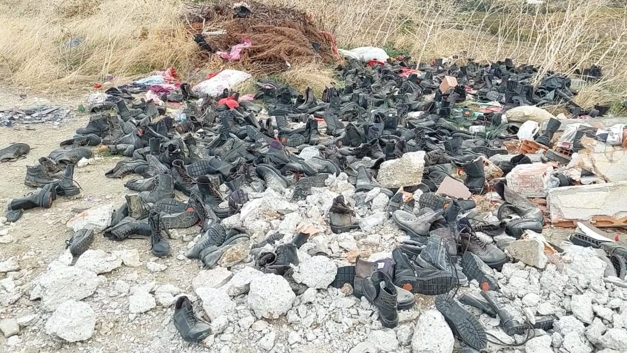 Tekirdağ’da kaçak döküm: ‘Ayakkabı mezarlığı’ görüntüleri hayrete düşürdü
