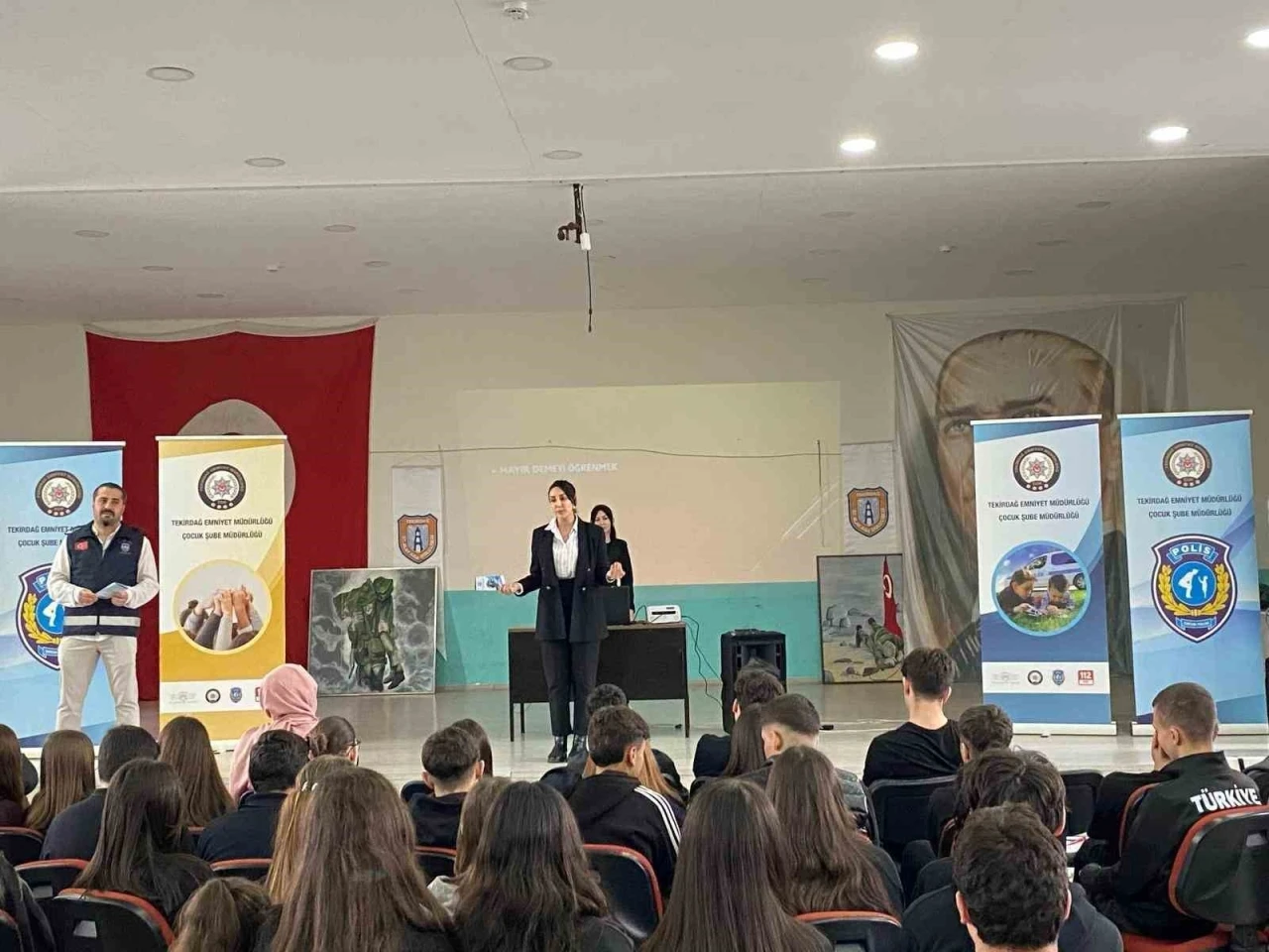 Tekirdağ’da lise öğrencilerine bilinçlendirme eğitimi verildi
