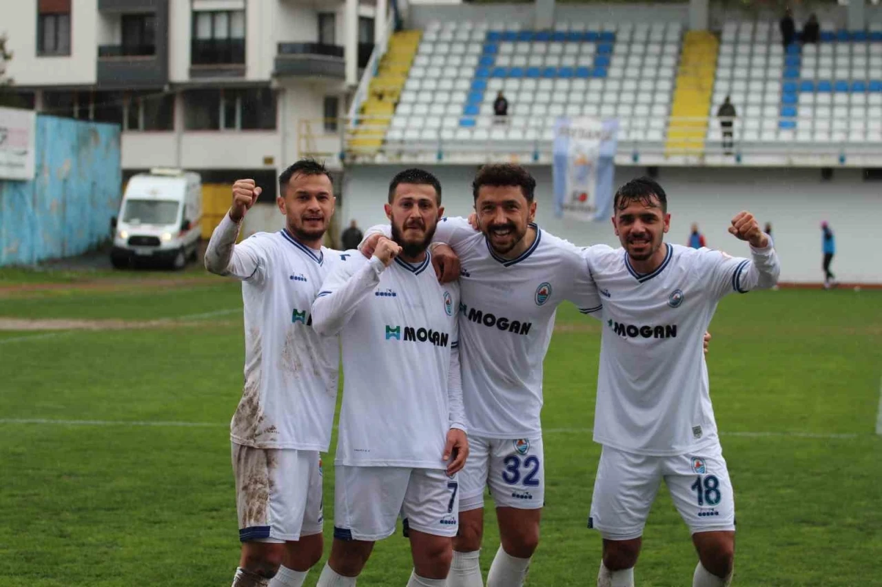 TFF 3. Lig: Pazarspor: 2 - 52 Orduspor FK: 1
