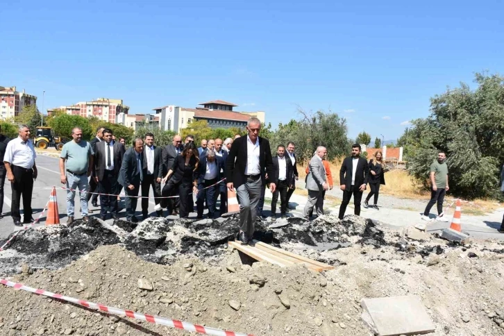 TFF Başkanı Hacıosmanoğlu’nu, Manisa’da şaşırtan manzara
