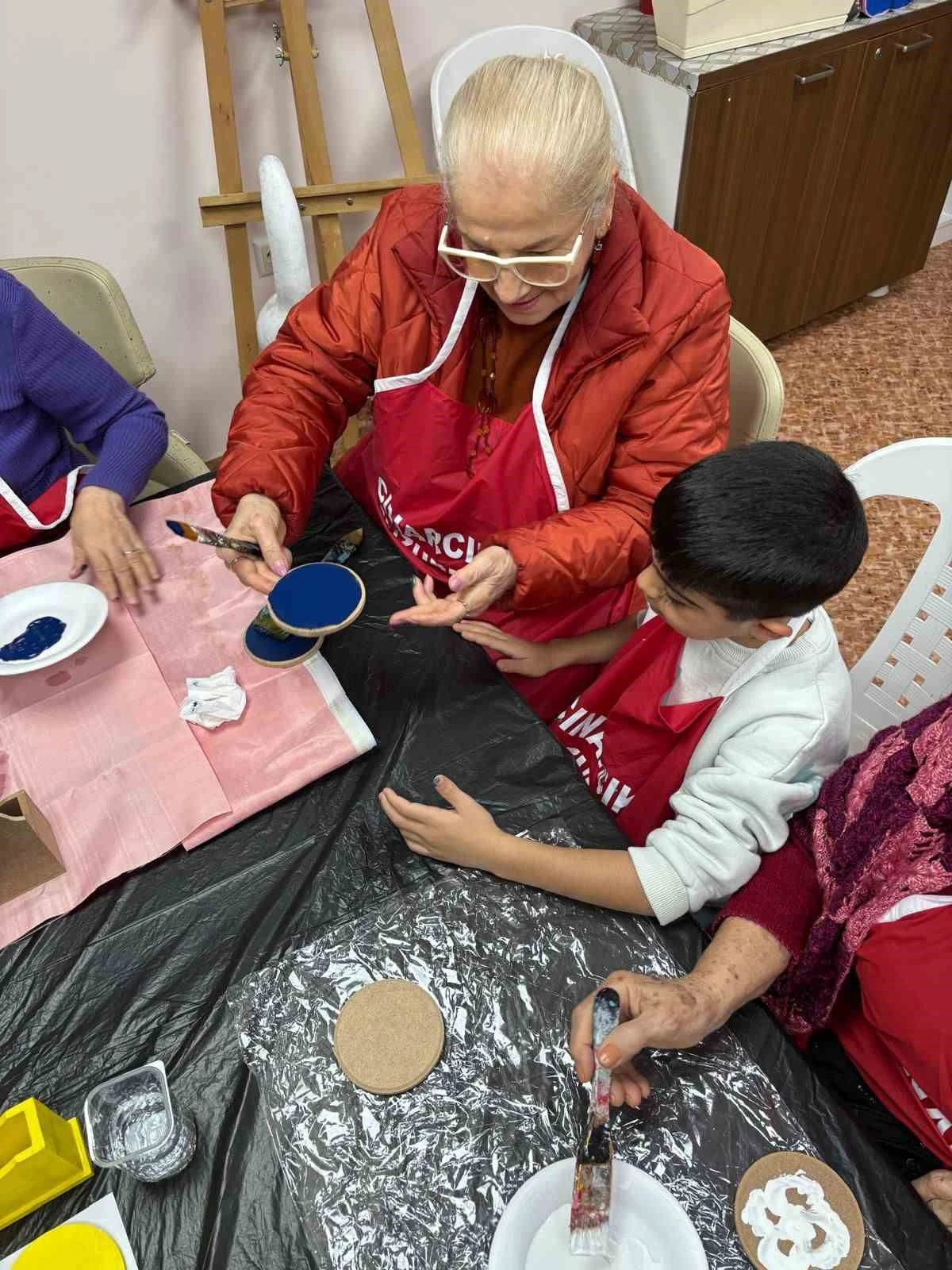 ’Torunum Olur Musun?’ projesinde yaşlılar ve çocuklar bir araya geldi
