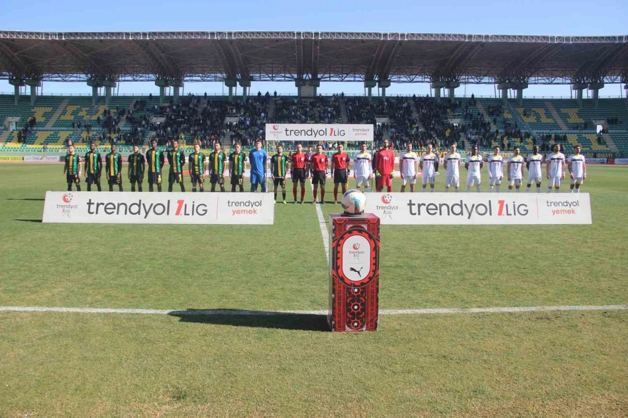 Trendyol 1. Lig: Şanlıurfaspor: 0 - İstanbulspor: 0 (Maç devam ediyor)
