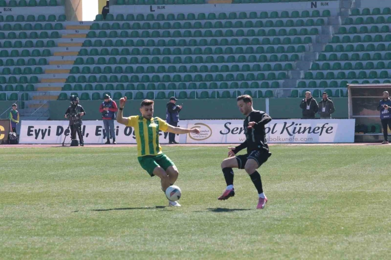 Şanlıurfaspor ve Kocaelispor 0-0 Beraberlikle Ayrıldı