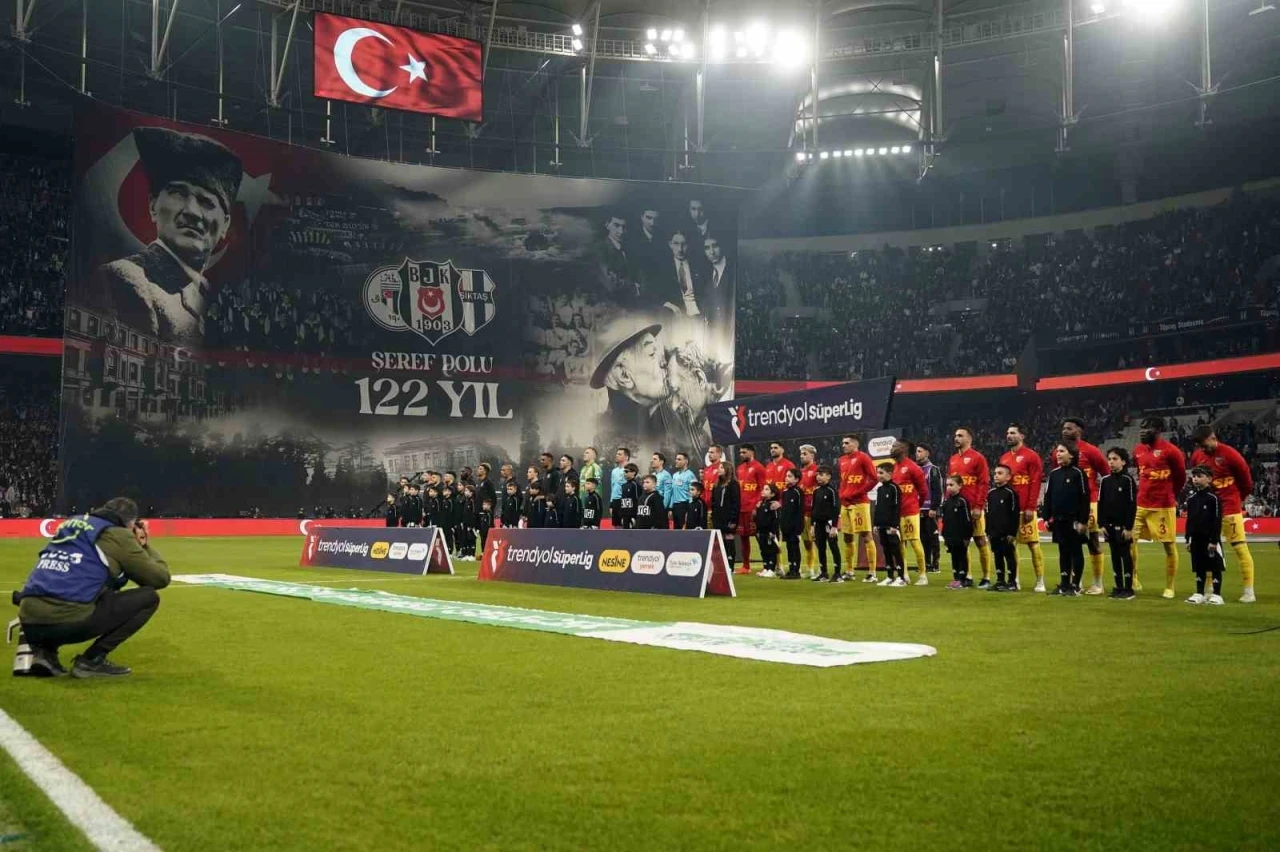 Trendyol Süper Lig: Beşiktaş: 0 - Kayserispor: 0 (Maç devam ediyor)
