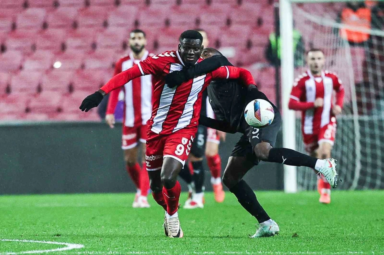 Trendyol Süper Lig: Samsunspor: 2 - Atakaş Hatayspor: 0 (Maç sonucu)
