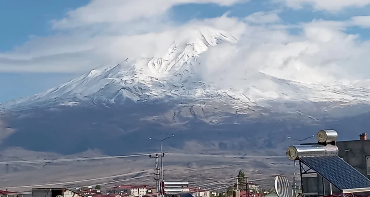 Türkiye’nin Zirvesi Beyaza Büründü