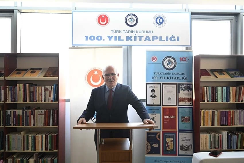 Uşak Üniversitesi’nde &quot;Türk Tarih Kurumu 100. Yıl Kitaplığı&quot; açıldı
