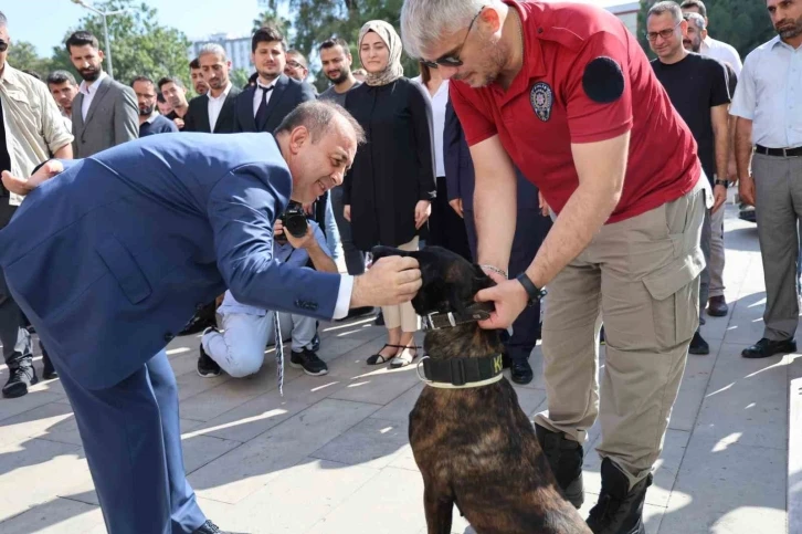 Uyuşturucuya rekor tutuklamaya emniyet müdüründen tebrik
