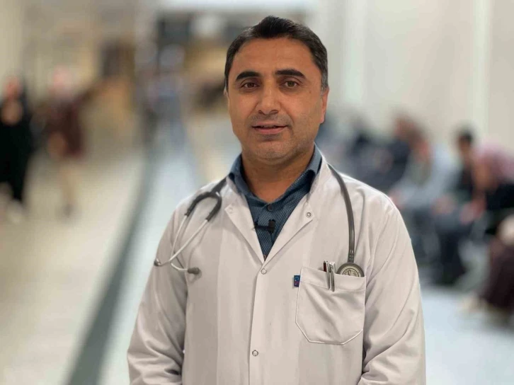 Uzman Doktor Börta, Maymun çiçeği hastalığı hakkında bilgi verdi
