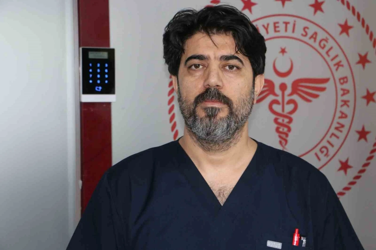 Uzman doktor epilepsi konusunda uyardı: &quot;Çene açma hareketinin nöbeti durdurduğuna yönelik bir etkisi yoktur&quot;
