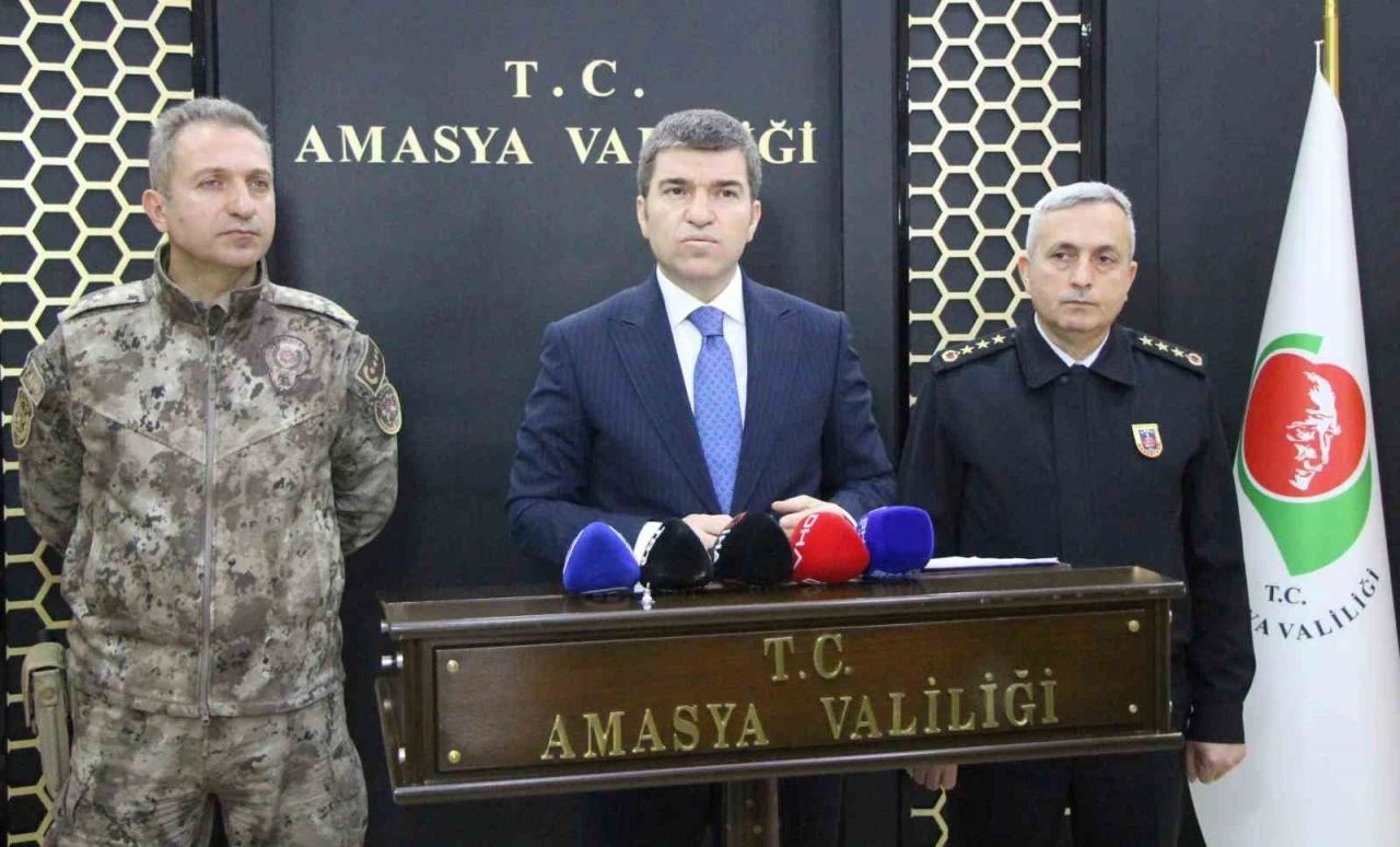 Vali Önder Bakan açıkladı: Amasya’da asayiş olaylarının aydınlatılmasında yüzde 97’yi aşan başarıya ulaşıldı
