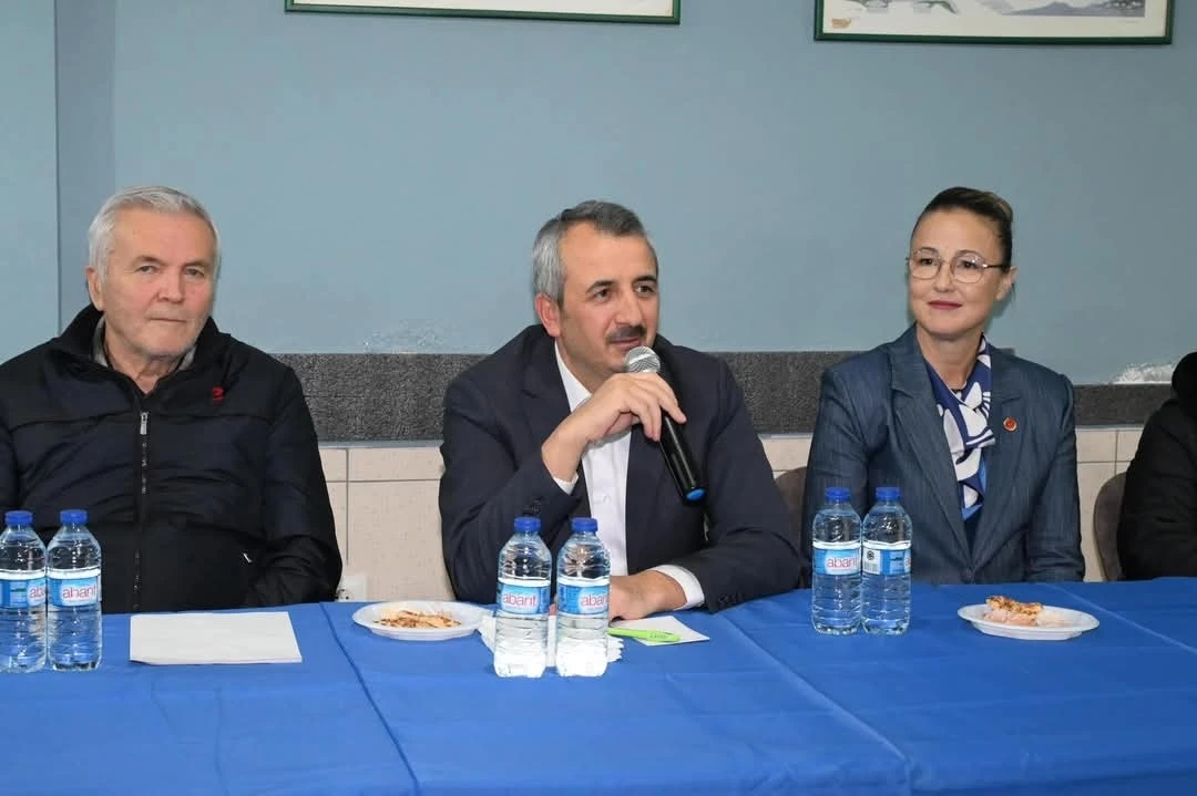 Vali Sezer’den işsiz gençlere çağrı: “Hepsi gelsin, biz yardımcı olalım&quot;
