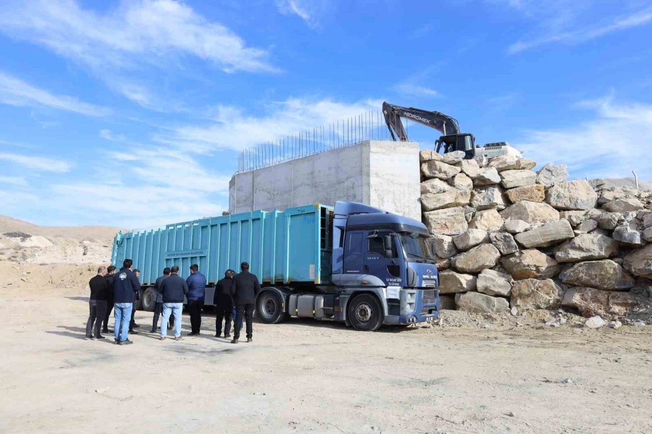 Yahyalı’ya Katı Atık Aktarma İstasyonu kuruldu
