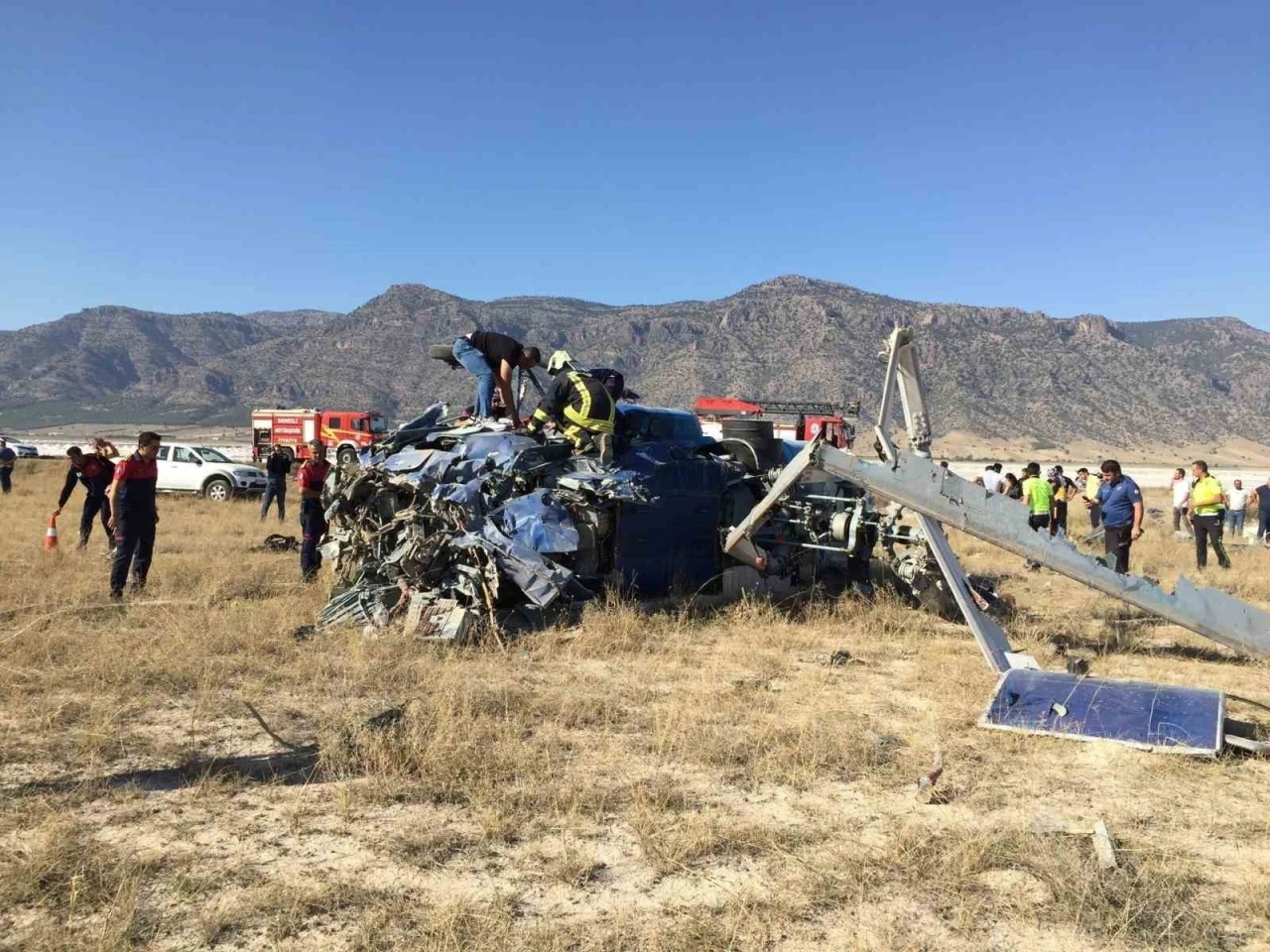 Yangın söndürme helikopteri kazasında Rus pilotlara 5’er yıl hapis cezası
